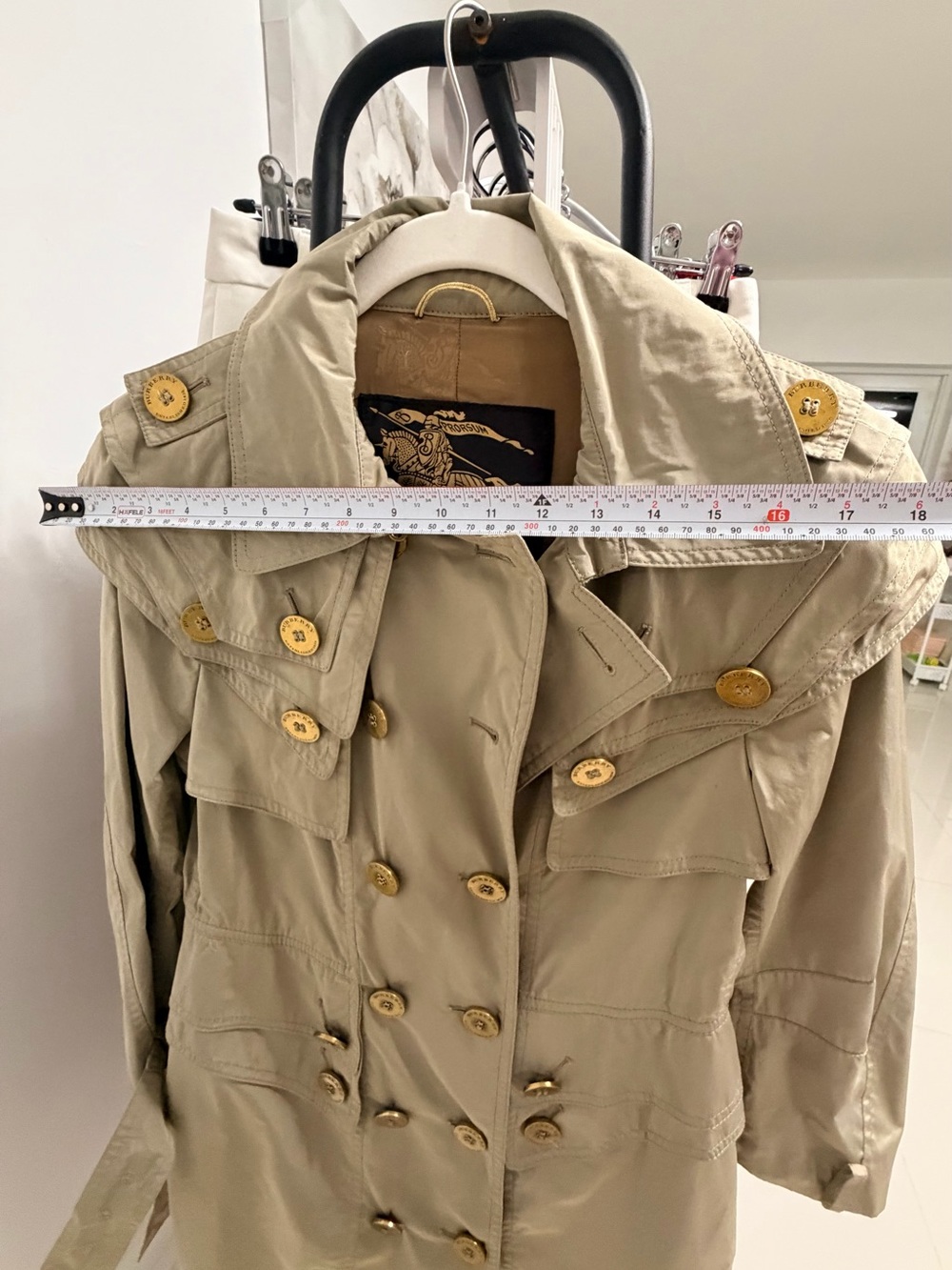 Burberry Beige Trench Coat with Belt - Picture 11 of 16